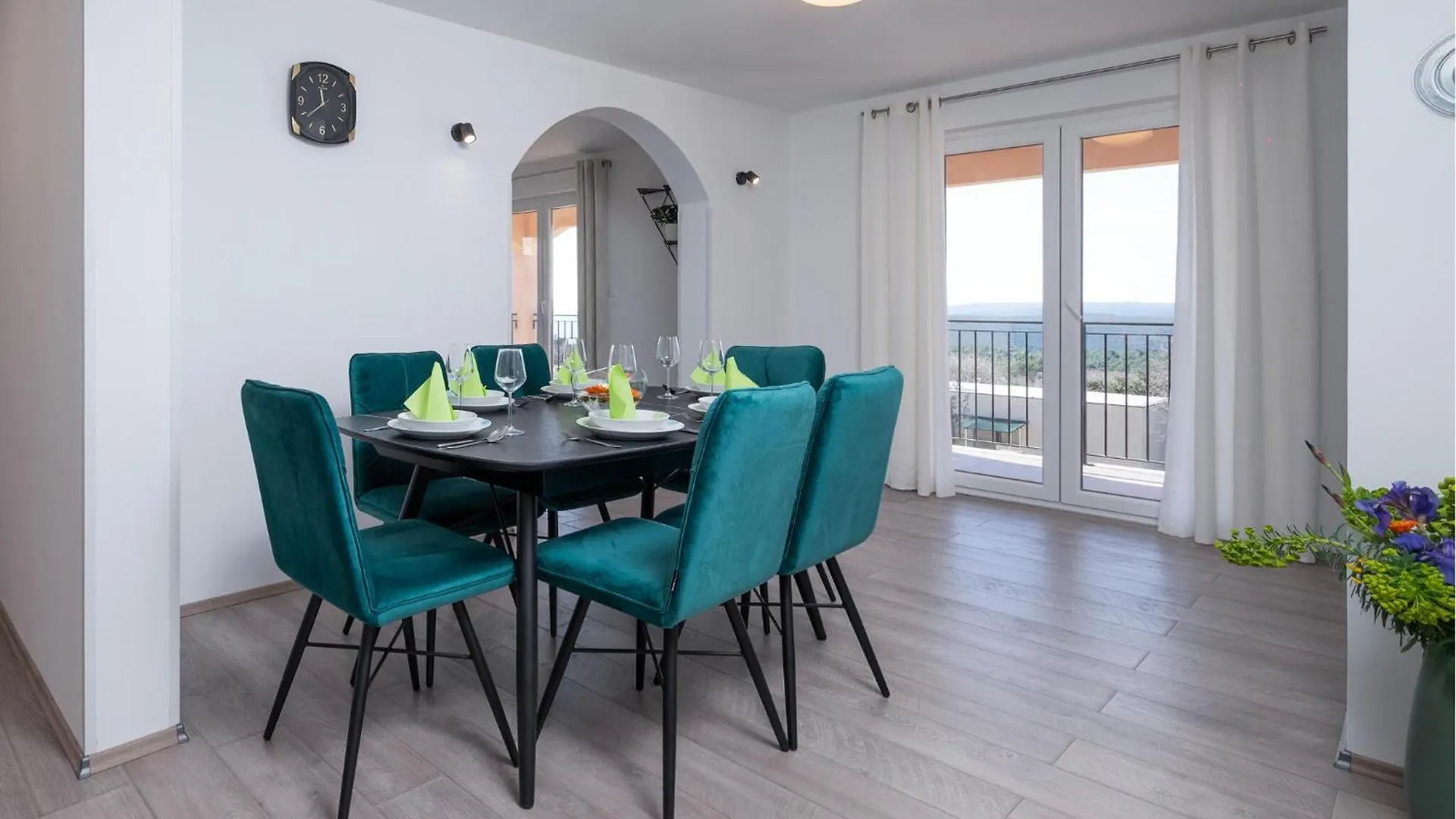 Cozy Apartment In Koromacno With House Sea View 0*,  Chorvatsko