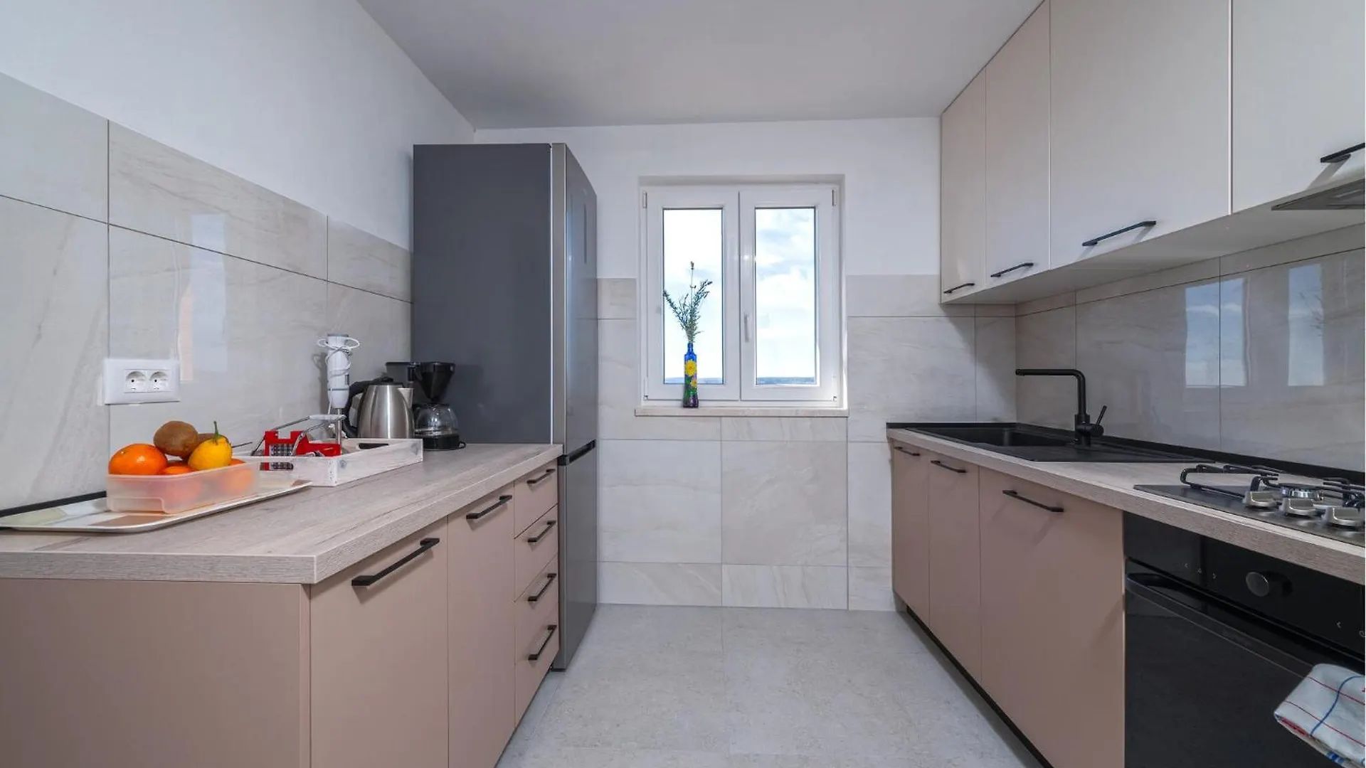 Cozy Apartment In Koromacno With House Sea View Chorvatsko